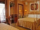 фото отеля Hostal Victoria III