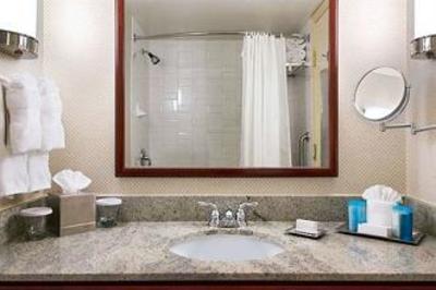 фото отеля Hilton Vancouver Airport
