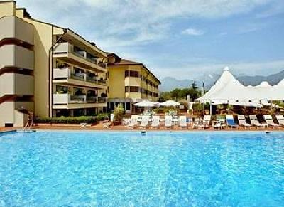 фото отеля Versilia Holidays Hotel Forte dei Marmi