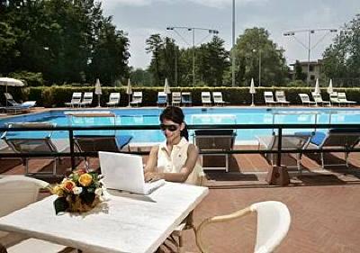 фото отеля Versilia Holidays Hotel Forte dei Marmi