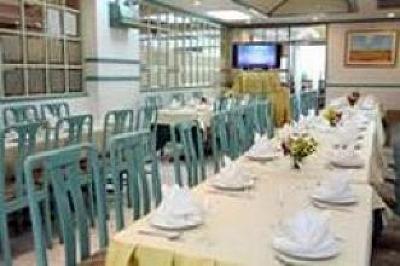 фото отеля Yellow Ribbon Hills Executive Apartments Bangkok