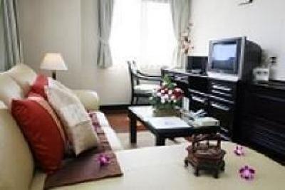 фото отеля Yellow Ribbon Hills Executive Apartments Bangkok