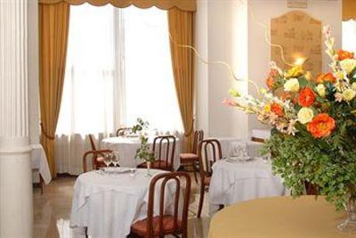 фото отеля Hotel Europa Sanremo