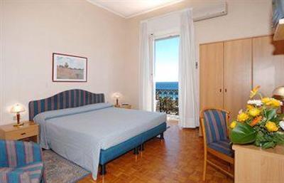 фото отеля Hotel Europa Sanremo