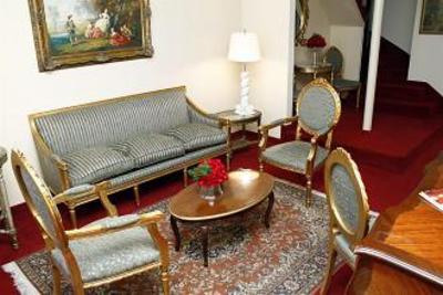 фото отеля Park Chateau Unique Hotel