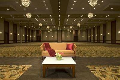 фото отеля Westin Chicago North Shore
