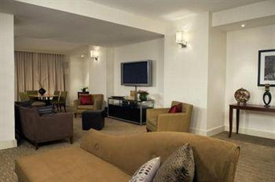 фото отеля Westin Chicago North Shore