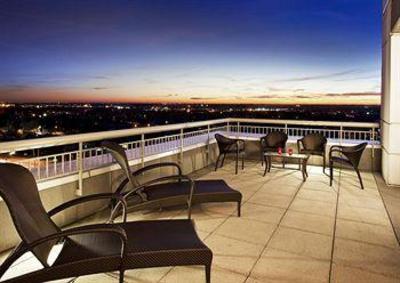 фото отеля Westin Chicago North Shore