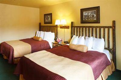 фото отеля Elk Country Inn
