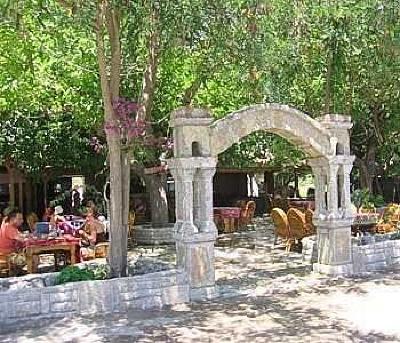 фото отеля Ogun's Place