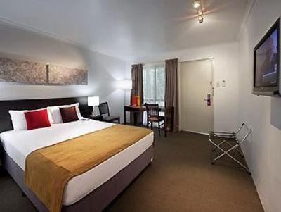 фото отеля Mercure Inn Townsville