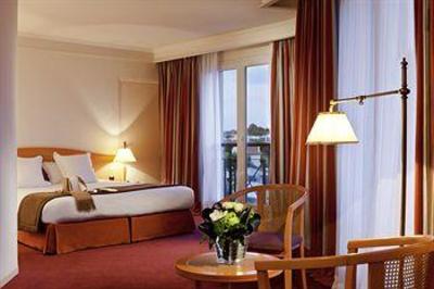 фото отеля Grand Hotel Barriere Enghien