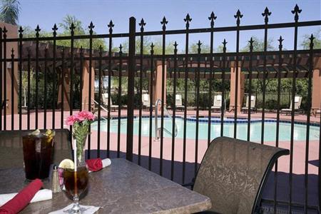 фото отеля Hilton Garden Inn Phoenix Airport