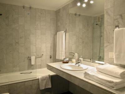 фото отеля Mendebaldea Suites Pamplona