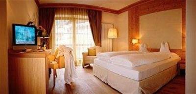 фото отеля Hotel Taubers Unterwirt