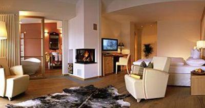 фото отеля Hotel Taubers Unterwirt