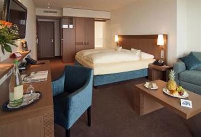 фото отеля Parkhotel St. Leonhard