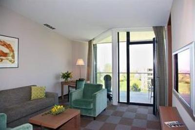 фото отеля Parkhotel St. Leonhard