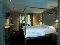 Pol Hotel