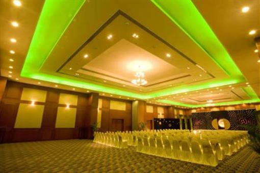 фото отеля The Chancery Pavilion Hotel Bangalore