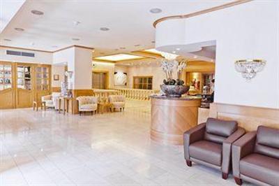 фото отеля Le Chatelain Hotel