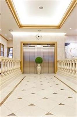 фото отеля Le Chatelain Hotel