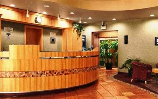 фото отеля Travelodge Winnipeg East