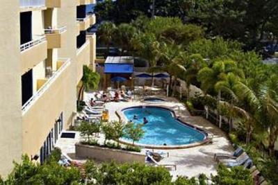 фото отеля Wyndham Santa Barbara