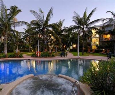 фото отеля Cairns Beach Resort