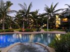 фото отеля Cairns Beach Resort