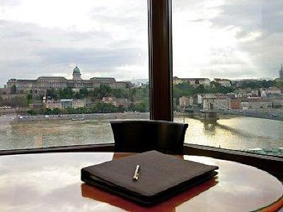 фото отеля Sofitel Budapest Chain Bridge