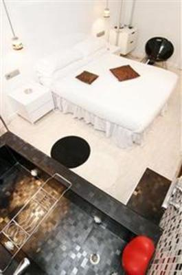 фото отеля Hostal Santo Domingo Madrid