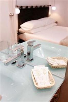 фото отеля Hostal Santo Domingo Madrid
