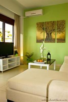 фото отеля Esthisis Suites Chania Platanias