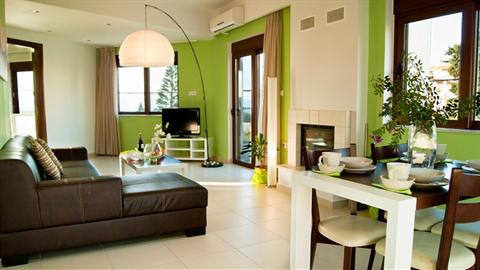 фото отеля Esthisis Suites Chania Platanias