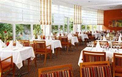 фото отеля Ramada Huerth-Koeln
