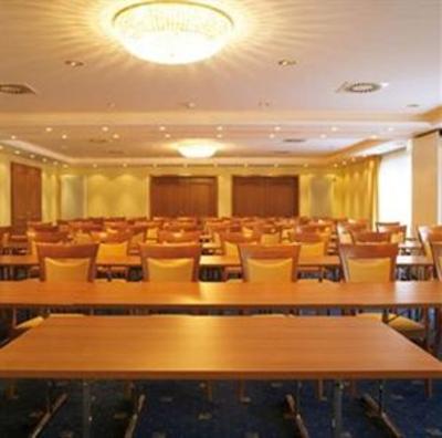 фото отеля Waldhotel Nachtigall