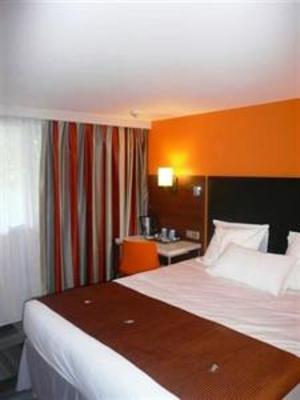 фото отеля Campanile Lyon Sud Sainte Foy Hotel Sainte-Foy-les-Lyon