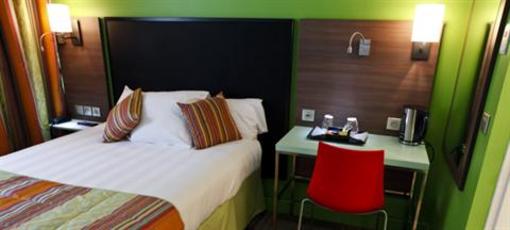 фото отеля Campanile Lyon Sud Sainte Foy Hotel Sainte-Foy-les-Lyon