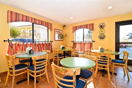 фото отеля BEST WESTERN PLUS Rose Garden Inn