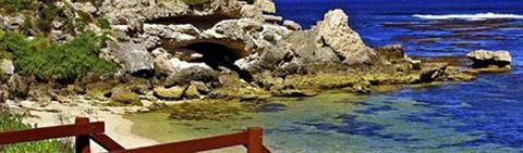 фото отеля Margarets Beach Resort