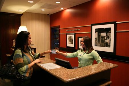 фото отеля Hampton Inn Rochester Webster