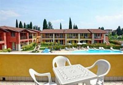 фото отеля Villaggio Turistico Lugana Apartments Sirmione