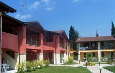 фото отеля Villaggio Turistico Lugana Apartments Sirmione