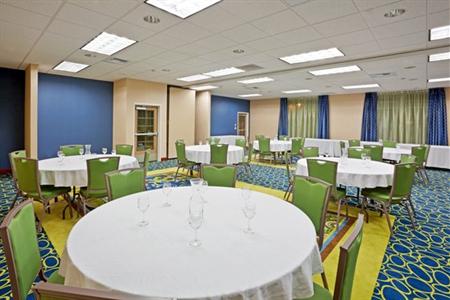 фото отеля Holiday Inn Express Hotel & Suites North Sequim