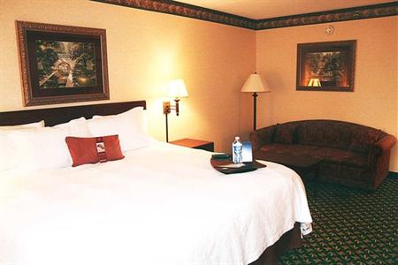 фото отеля Hampton Inn Saint Paul North Shoreview