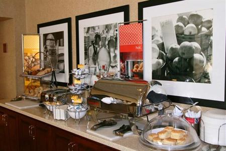 фото отеля Hampton Inn Saint Paul North Shoreview