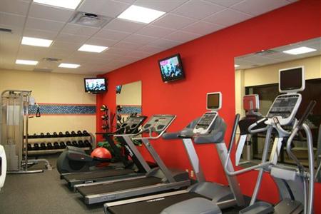 фото отеля Hampton Inn Saint Paul North Shoreview