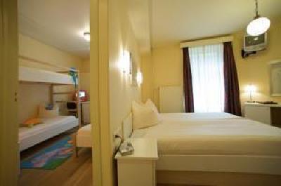 фото отеля Hotel Atlanta Valkenburg aan de Geul