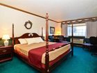 фото отеля Super 8 Williamsburg-Amana Colonies Area